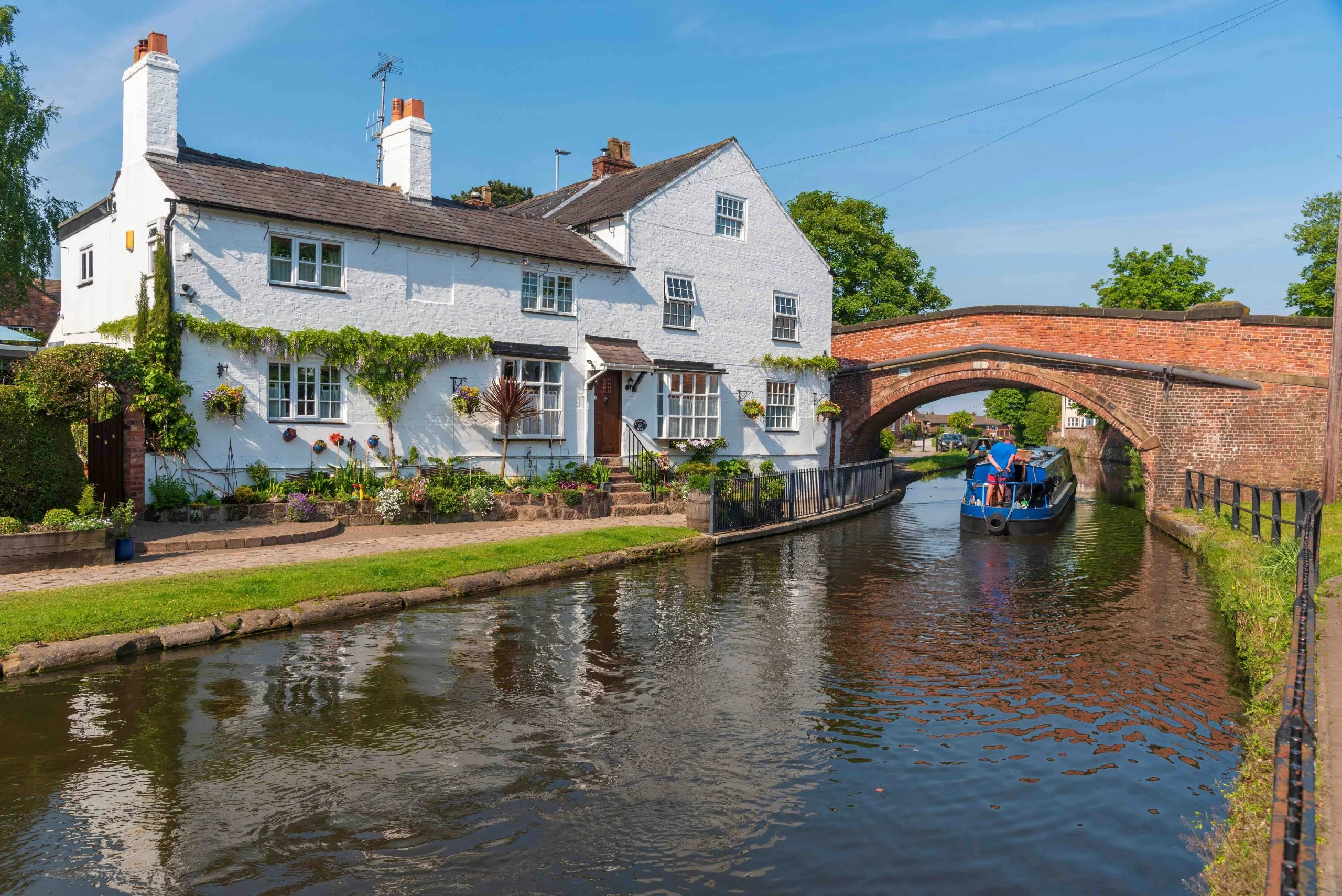 Lymm to Manchester Airport Taxi