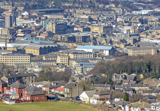 Huddersfield to Manchester Airport Taxi