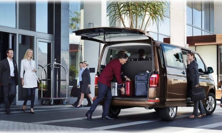 london-minibus-hire-with-driver