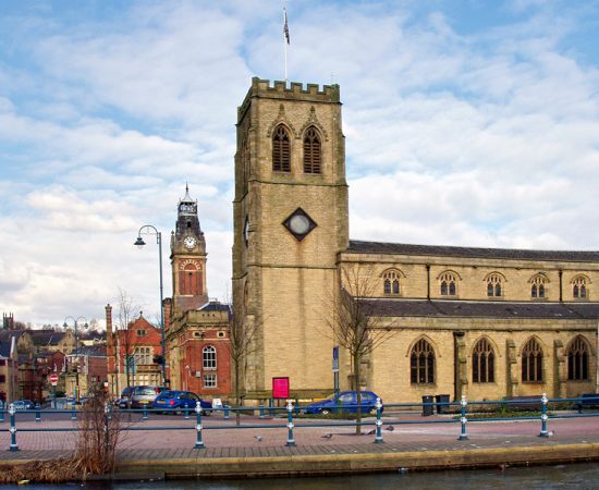 Manchester Airport to Stalybridge Taxi